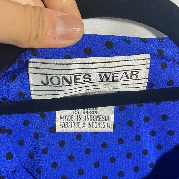 Vintage Jones New York Royal Blue Polka Dot Collarless Long Sleeve Blouse Pleats - Picture 12 of 12